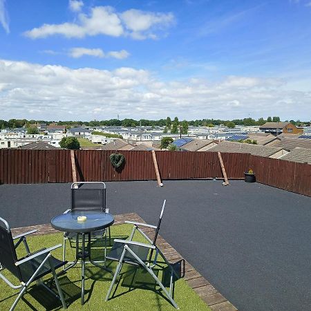Roman Bank With Spa Bath, Terrace And Mermaid'S Teepee Skegness Extérieur photo